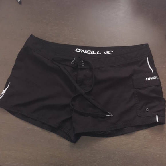 O'Neill women's board shorts - Picture 1 of 1